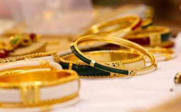 Sharp fall in Gold prices