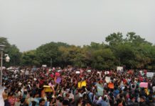 JNU students protest fee hike