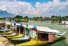 Kupwara Teen Drowns in Dal Lake During Selfie Attempt on Shikara