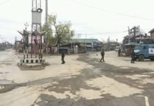 VIDEO | Janta Curfew in Kashmir today: Shops shut, deserted streets