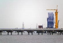 Prices of international crude oil fall amidst hopes of peace between US and Iran