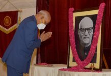 President pays tribute to VV Giri