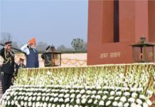 PM extends greetings on Infantry Day