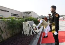 PM pays tribute to police personnel