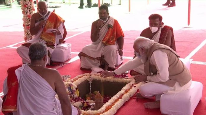 PM Modi lays foundation stone of new Parliament building