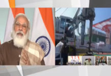 PM launches metro rail projects in Guj pm modi