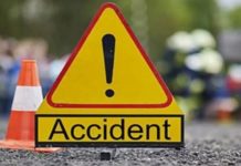 10 killed after truck falls into ditch in UP Accident