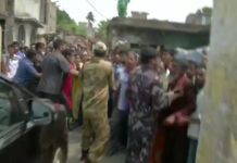 WB: 4 dead in Cooch Behar, polling halts Cooch Behar