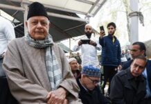 Farooq Abdullah praises Pakistan, kicks up storm
