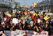 Balochistan: Civilian houses burnt, families abused by Pakistani soldiers