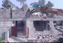 Authorities in Kashmir seek details of managers of Mosques, stricter practices exist in Islamic nations