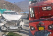 Four Injured in Car–Auto Collision Near Banihal Toll Plaza