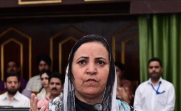 Govt Places 136 Senior Lecturers as In-charge Principals, Promotions of ZEOs in Final Stage: Sakeena Itoo