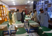 Pakistan: Attack on military post kills 21 security personnel, 3 injured 21 Pakistani security personnel killed in an attack on a military camp in Khyber Pakhtunkhwa Province