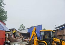 Illegal Structure Linked to Drug Trade Demolished in Srinagar