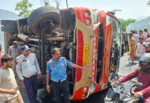 1 Killed, 11 Injured After Bus Overturns in J&K’s Ramban