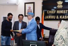 CM Omar Abdullah Hands Over Regularisation Orders to School Education Department Workers in J&K