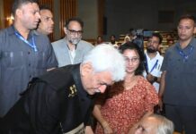 LG asks writers to counter distorted narratives, uphold factual history