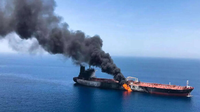 Indian Sailor Killed, Several Injured in Dhow Fire Near Strait of Hormuz