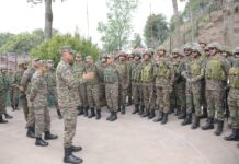 Army Commander Reviews Security Preparedness Along LoC in J&K