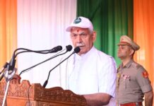 LG Sinha says anti-drug campaign has turned into people’s movement; 1,128 smugglers arrested in 55 days