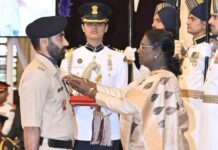 CRPF Sepoy Fida Hussain Dar Conferred Shaurya Chakra for Gallantry