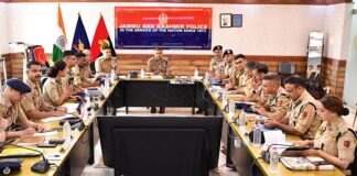 IGP Kashmir V.K Birdi Reviews Security Arrangements for Amarnath Yatra, Muharram