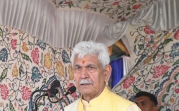 LG Sinha Calls for Greater Participation in Hockey, Attends Inter-School Tournament Finale in Srinagar