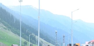 LG Reviews Amarnath Yatra Preparations at Baltal, Stresses Safety and Pilgrim Convenience