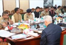LG Reviews Amarnath Yatra Preparedness in Pahalgam, Says All Arrangements in Place