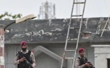 Pakistani military installation attacked in Karachi, several soldiers killed, injured