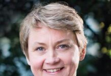 UK Foreign Secy arrives in India, to discuss collaboration on energy, freedom of navigation British Foreign Secretary Yvette Cooper