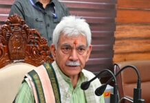 Amarnath Yatra crosses 3 lakh pilgrims in 12 days; ensure seamless facilities, says J&K LG Sinha