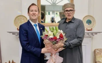 US Ambassador Sergio Gor Meets J&K CM Omar Abdullah in Srinagar