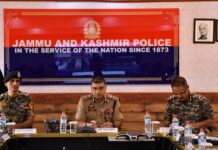 IGP Kashmir reviews security arrangements for Independence Day celebrations