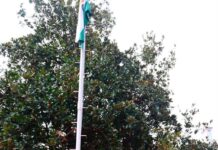 J&K LG Sinha Hoists National Flag at Lok Bhavan on Independence Day