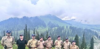 J&K DGP Nalin Prabhat reviews operational preparedness at TOBs in Pir Panjal