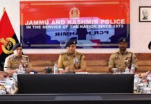 IGP Kashmir reviews security preparedness in Central Kashmir Range