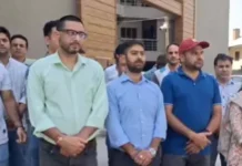 Kashmiri Pandit employees in Valley anxious after threatening posters surface