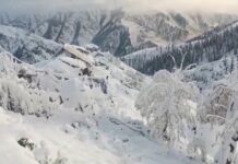 North Kashmir Gurez Valley Turns White as Heavy Snowfall Hits Higher Reaches