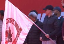 CM Omar Abdullah flags off Kashmir Marathon 3.0 in Srinagar, over 2,000 participants expected