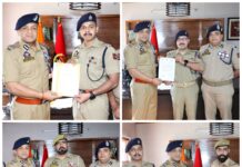 IGP Kashmir Sujit Kumar Felicitates Budgam Police for Busting Fake Job Racket