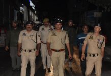 SSP Poonch Reviews Security Arrangements for Navratri, Conducts Foot Patrolling in Main Bazaar