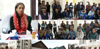 DC Ganderbal Visits Wandhama Transit Camp, Reviews Facilities for PM Package Employees